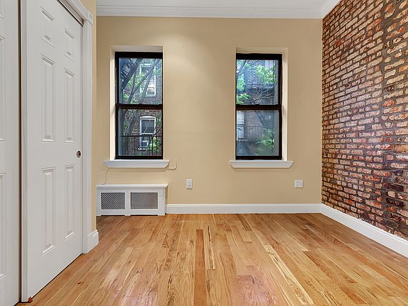 3rd image of 420 E 66th St APT 5G