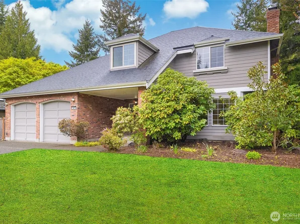 3877 113th Avenue NE, Bellevue, WA 98004