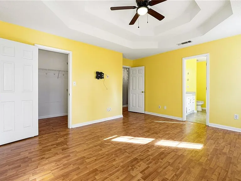186 Franklin Ct — Photo 11
