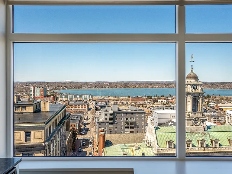 14th Floor Back Cove View