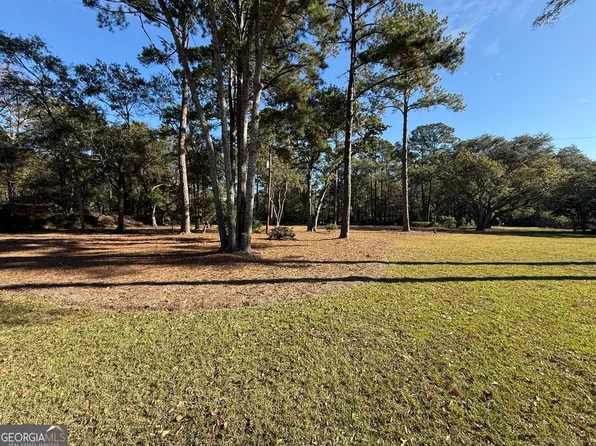 102 Winnai Ln, Guyton, GA 31312