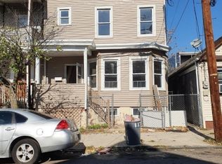 117 Warren St, Paterson, NJ 07524