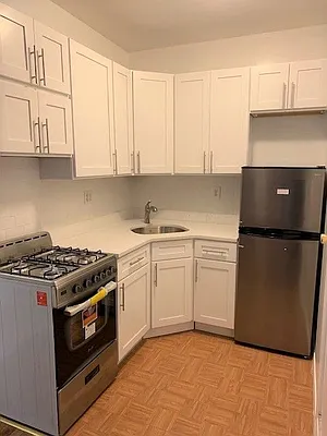 Rented by Dynamik Realty | media 1