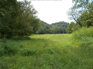 131 Plantation Rd, Fraziers Bottom, WV 25082