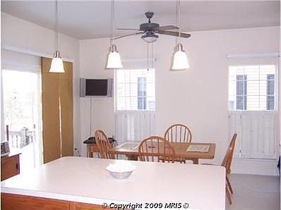 4th image of 2713 Thornbrook Ct