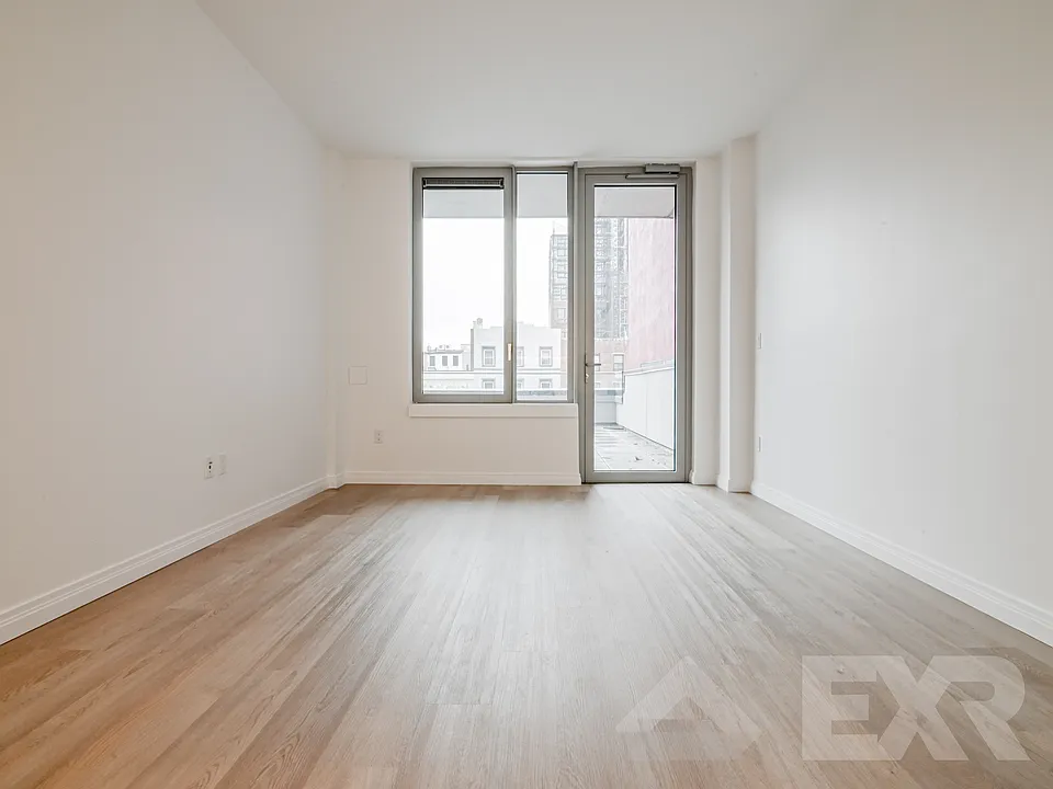 957 Atlantic Ave #511