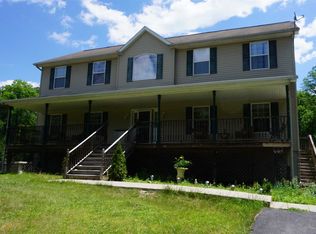 22 Bradley Dr, Hopewell Junction, NY 12533