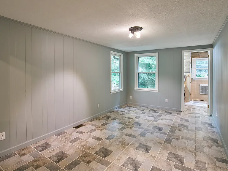 640 Morningside Dr — Photo 103
