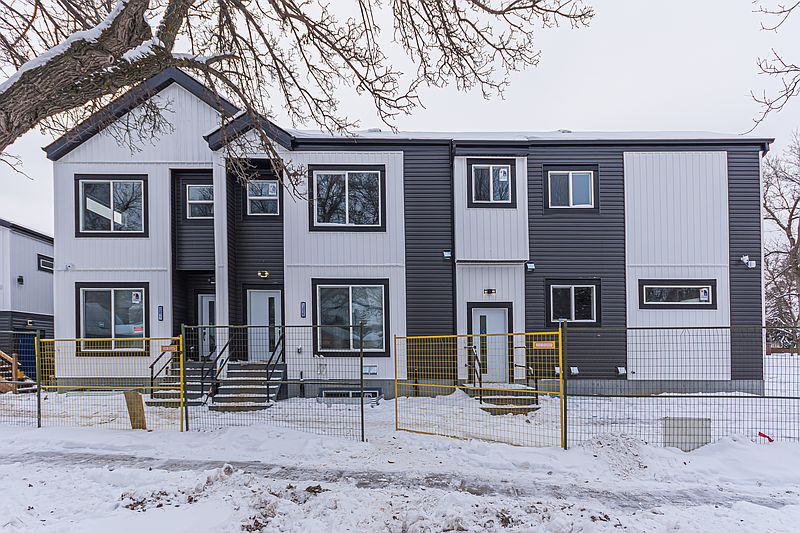Edmonton Apartment for rent - 3 Bedrooms — photo 96