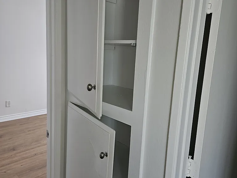 8809 Etiwanda Ave #16 — Photo 7