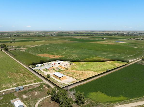 7007 Road 39, Torrington, WY 82240