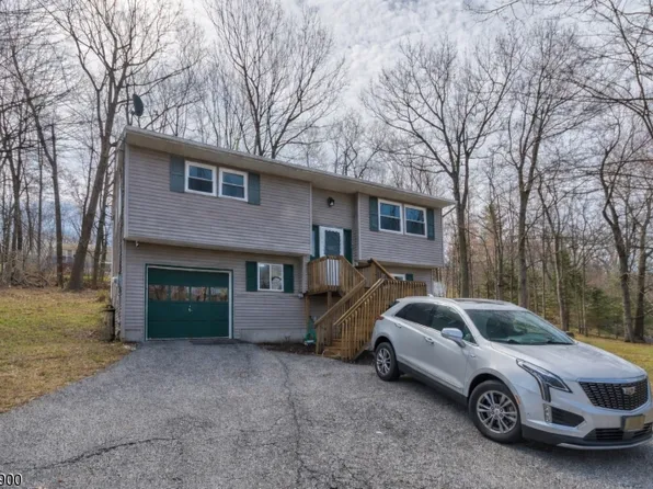 88 Wawayanda Rd, Vernon Twp., NJ 07422