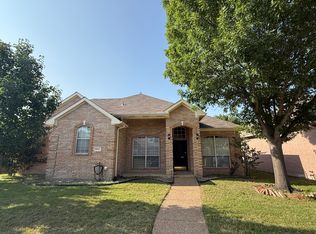 1221 Hillcrest Dr, Allen, TX 75002