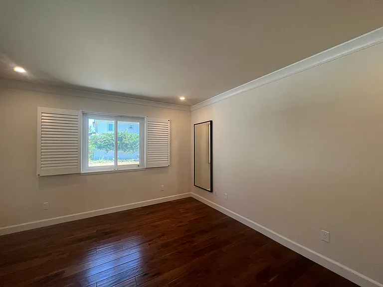 55 W Arthur Ave — Photo 67