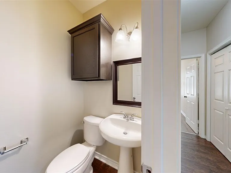 205A Sterling St — Photo 21