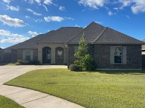 4520 Millbrook Ln, Lake Charles, LA 70607