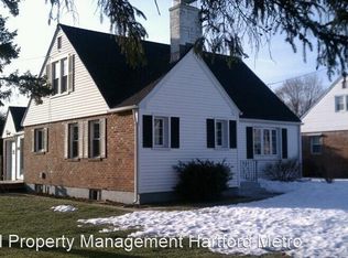 122 Williams St, Plainville, CT 06062