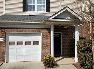 5428 Johnston Mill Ct, Charlotte, NC 28269