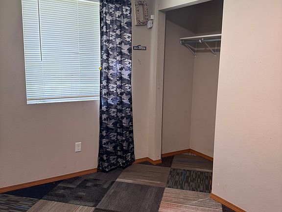 5th image of 7503 Tieton Dr #5