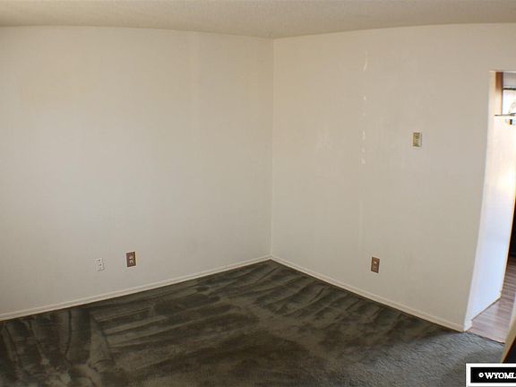 2nd image of 2027 Johnson Ave