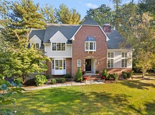 14 Langford Dr, Mendham, NJ 07945