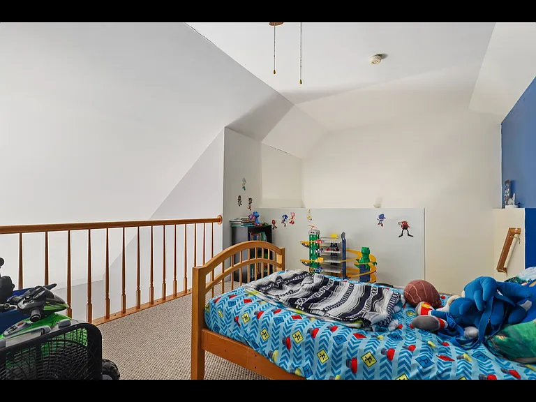 507 Stafford Glen Ct — Photo 16