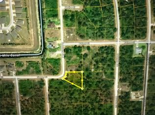706 Spaulding St E, Lehigh Acres, FL 33974