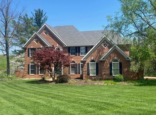 2218 Whitney Pointe Dr, Chesterfield, MO 63005