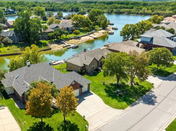 3401 W Bayview St, Wichita, KS 67204