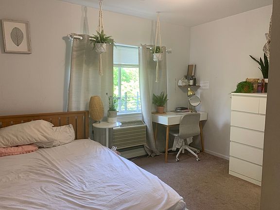 3rd image of 7619 113th St APT 4B
