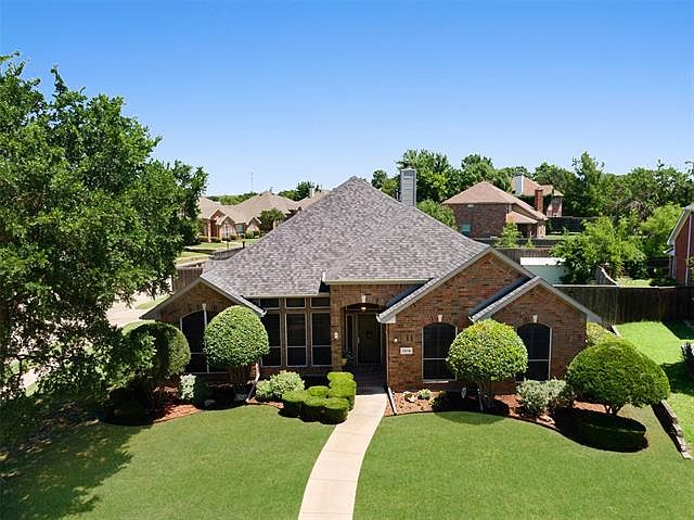 1st image of 7614 Scarlet Oak Dr