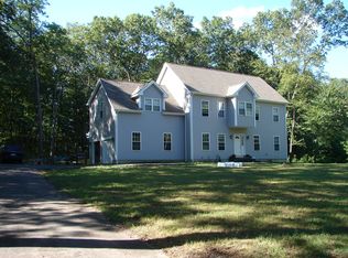 30 Seabury Ave, Ledyard, CT 06339