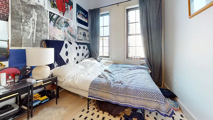 Rented by Bond New York | media 4