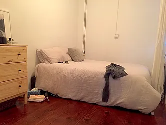 Rented by Capri Jet Realty Corp