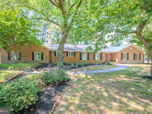 30428 Mallard Dr, Delmar, MD 21875