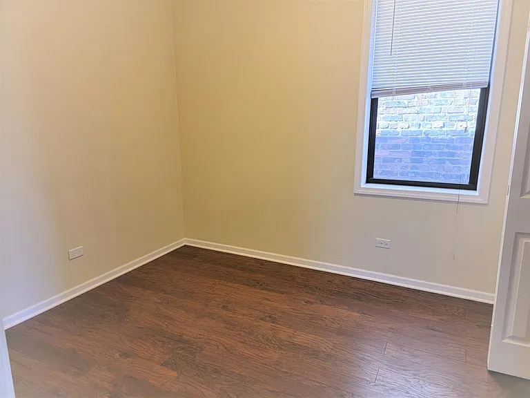 248 W 31st St #3R — Photo 7