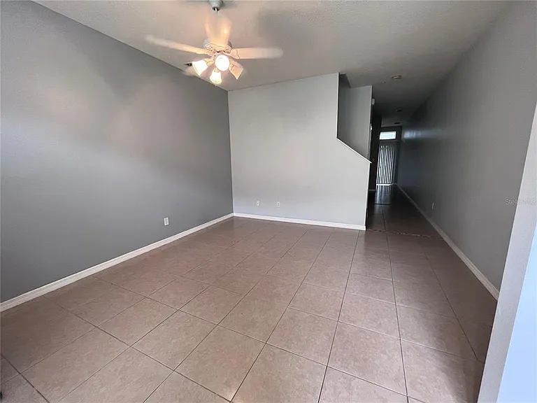 6007 Scotchwood Gln #31 — Photo 3