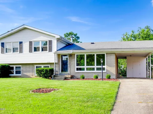 2108 Janlyn Rd, Jeffersontown, KY 40299