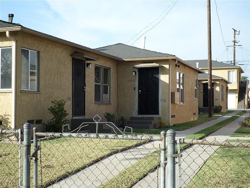 1st image of 1135 W 90th St