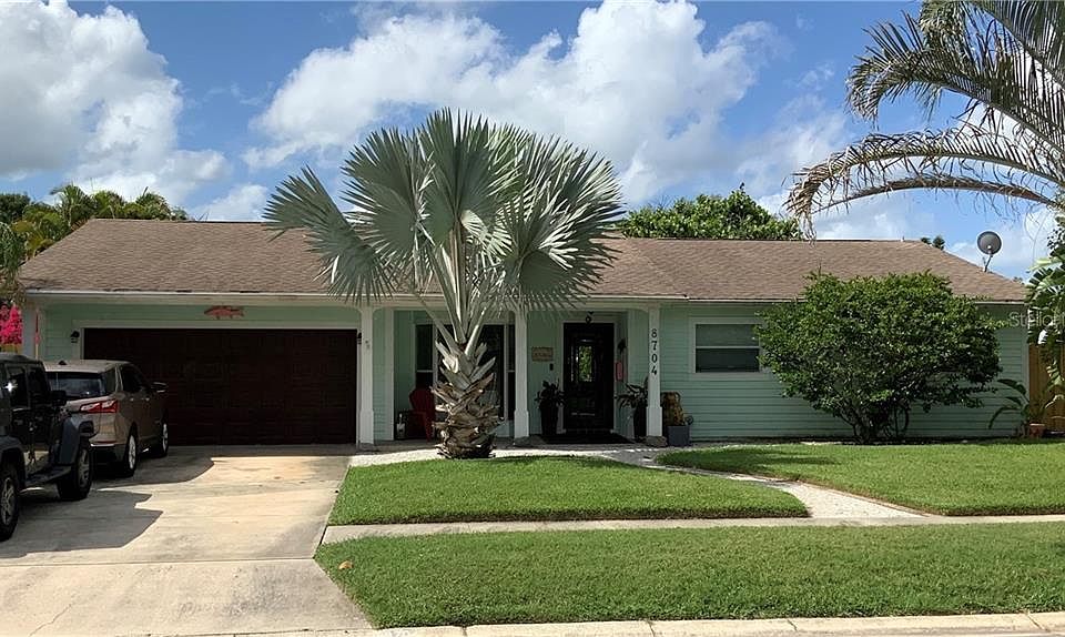1st image of 8704 Palisades Dr