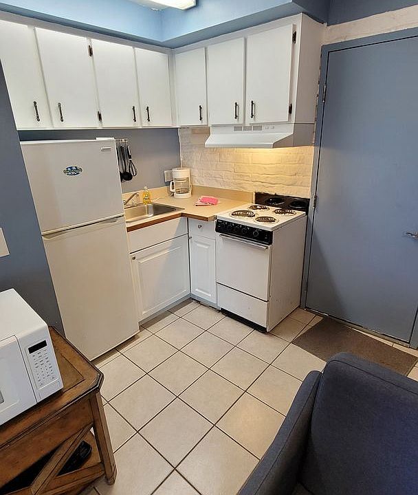 1st image of 1125 S Atlantic Ave #104