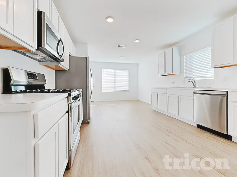 18613 Rosehill Prairie Dr — Photo 7