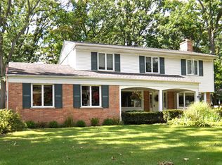 1 Reliance Ln, Lincolnshire, IL