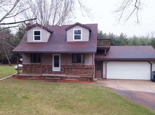 2422 Bear Creek Rd, Stevens Point, WI 54481