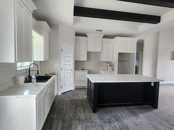 4th image of 2746 RODRIGUEZ ST.