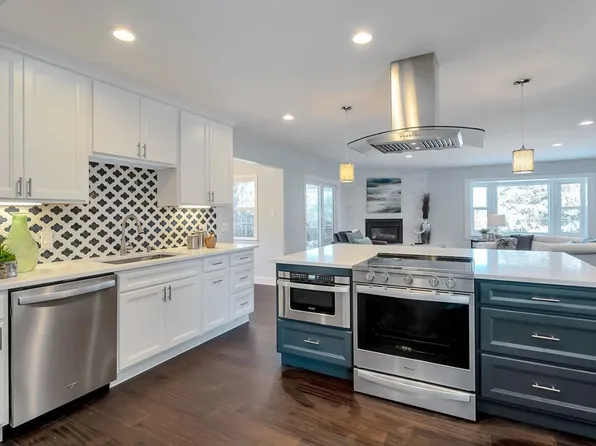 5665 E Maplewood Ave, Centennial, CO 80111