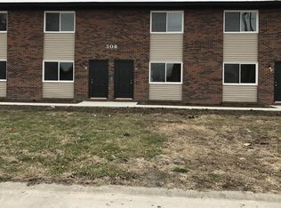 308 Biggs Dr #D, Belleville, IL 62221