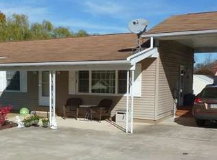 5 Greenwood Ave, Lock Haven, PA 17745