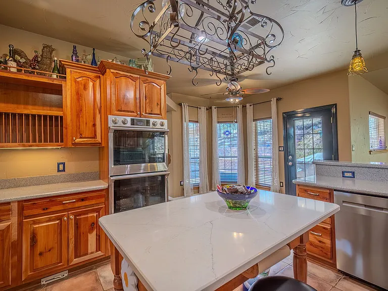 111 Coker Ln — Photo 44