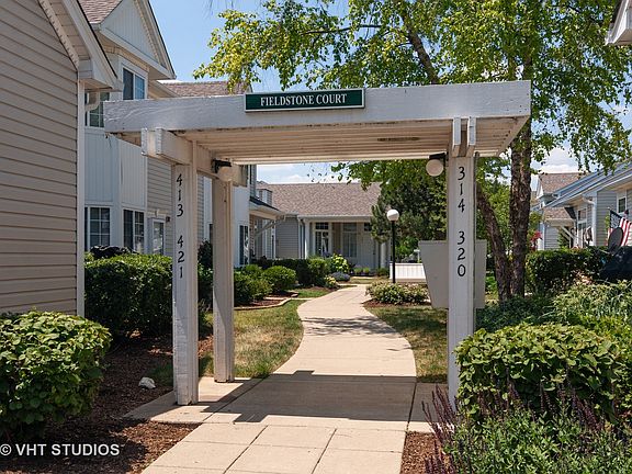 2nd image of 417 E Victoria Cir
